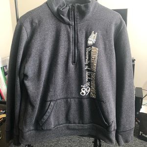 U of I sweatshirt